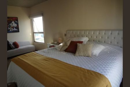 Apartamento à venda com 70m², 1 quarto e 1 vaga