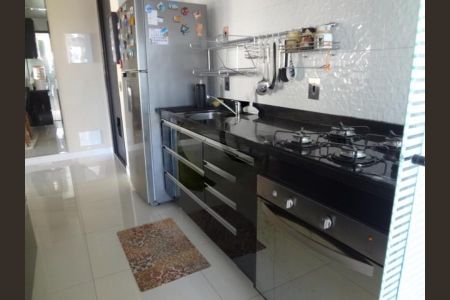 Apartamento à venda com 70m², 1 quarto e 1 vaga