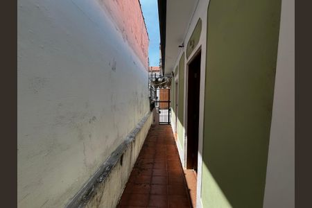 Casa à venda com 110m², 2 quartos e 2 vagas Casa à venda com 110m², 2 quartos e 2 vagasCorredor