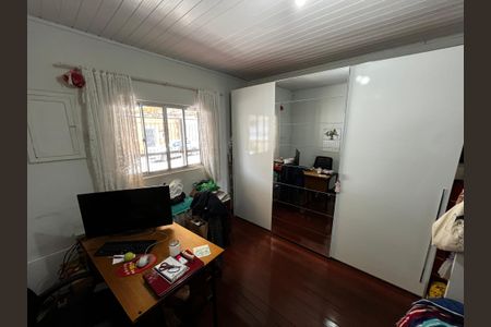 Casa à venda com 110m², 2 quartos e 2 vagas Casa à venda com 110m², 2 quartos e 2 vagasQuarto 1