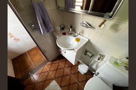 Casa à venda com 110m², 2 quartos e 2 vagas Casa à venda com 110m², 2 quartos e 2 vagasBanheiro de Serviço