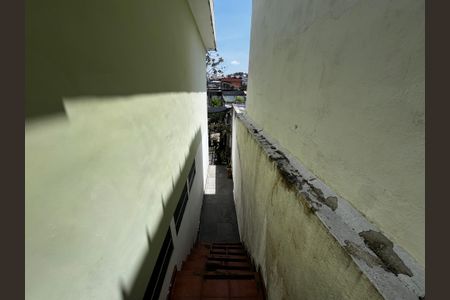 Casa à venda com 110m², 2 quartos e 2 vagas Casa à venda com 110m², 2 quartos e 2 vagasCorredor