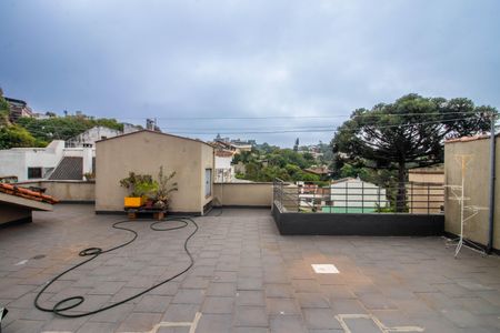 Casa à venda com 354m², 5 quartos e 3 vagasTerraço