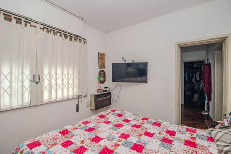 Casa à venda com 354m², 5 quartos e 3 vagasQuarto 1