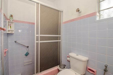 Casa à venda com 354m², 5 quartos e 3 vagasBanheiro