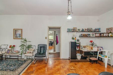 Casa à venda com 354m², 5 quartos e 3 vagasSala