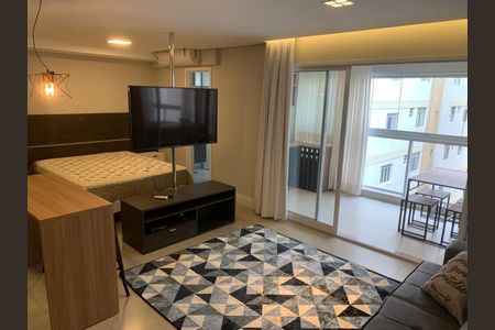 Sala de kitnet/studio à venda com 1 quarto, 43m² em Centro, Campinas