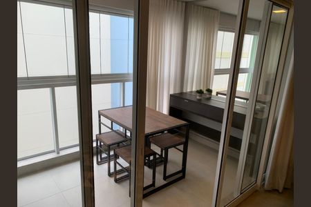 Sala de kitnet/studio à venda com 1 quarto, 43m² em Centro, Campinas