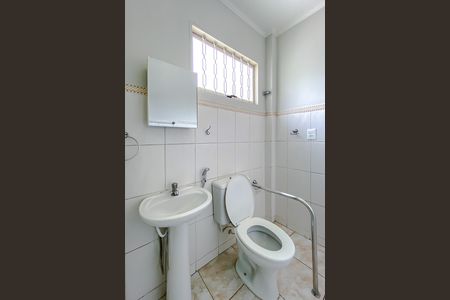 Casa à venda com 110m², 2 quartos e 1 vaga Casa à venda com 110m², 2 quartos e 1 vagaBanheiro da Suíte
