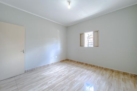Casa à venda com 110m², 2 quartos e 1 vaga Casa à venda com 110m², 2 quartos e 1 vagaQuarto