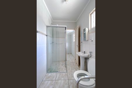 Casa à venda com 110m², 2 quartos e 1 vaga Casa à venda com 110m², 2 quartos e 1 vagaBanheiro da Suíte