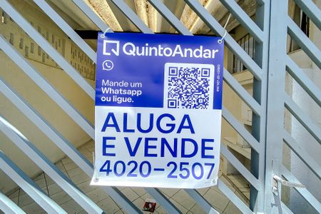 Casa à venda com 110m², 2 quartos e 1 vaga Casa à venda com 110m², 2 quartos e 1 vagaPlaquinha