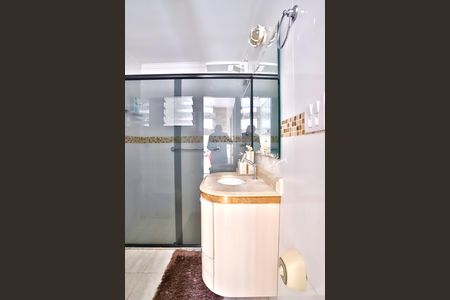 Casa para alugar com 115m², 2 quartos e 2 vagas Casa para alugar com 115m², 2 quartos e 2 vagasBanheiro