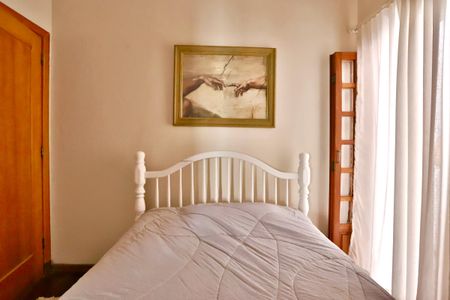 Casa para alugar com 115m², 2 quartos e 2 vagas Casa para alugar com 115m², 2 quartos e 2 vagasQuarto 1