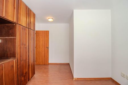 Apartamento à venda com 147m², 2 quartos e 2 vagas Apartamento à venda com 147m², 2 quartos e 2 vagasQuarto 2