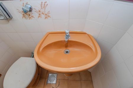 Apartamento à venda com 147m², 2 quartos e 2 vagas Apartamento à venda com 147m², 2 quartos e 2 vagasLavabo