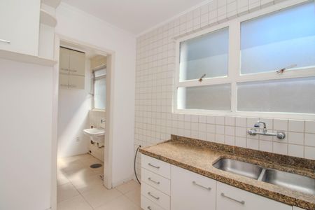 Apartamento à venda com 147m², 2 quartos e 2 vagas Apartamento à venda com 147m², 2 quartos e 2 vagasCozinha e Área de Serviço