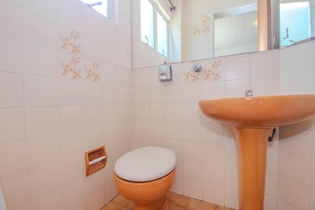 Apartamento à venda com 147m², 2 quartos e 2 vagas Apartamento à venda com 147m², 2 quartos e 2 vagasLavabo