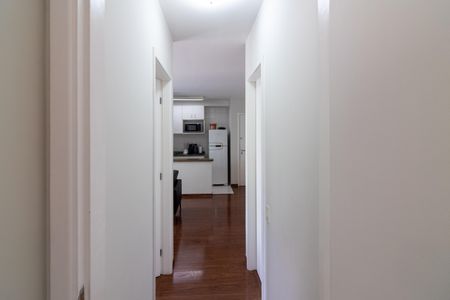 Apartamento à venda com 64m², 2 quartos e 1 vaga Apartamento à venda com 64m², 2 quartos e 1 vagaCorredor