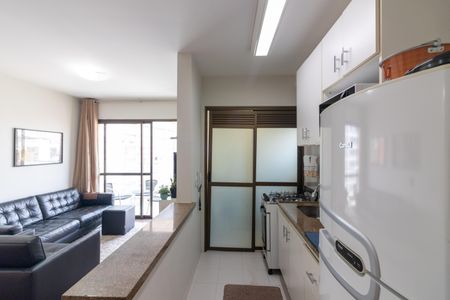 Apartamento à venda com 64m², 2 quartos e 1 vaga Apartamento à venda com 64m², 2 quartos e 1 vagaCozinha
