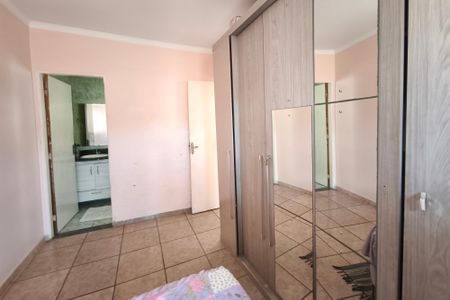 Quarto Suíte de casa para alugar com 3 quartos, 180m² em Parque Jambeiro, Campinas