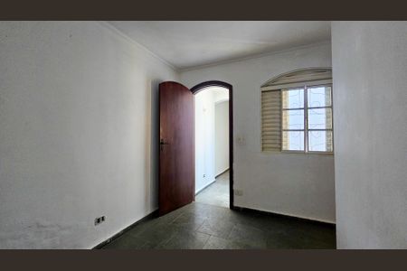 Casa à venda com 193m², 5 quartos e 2 vagas Casa à venda com 193m², 5 quartos e 2 vagasQuarto 5