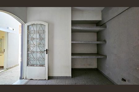 Casa à venda com 193m², 5 quartos e 2 vagas Casa à venda com 193m², 5 quartos e 2 vagasQuarto 1