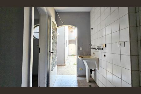 Área de Serviço de casa à venda com 5 quartos, 193m² em Campo Grande, São Paulo