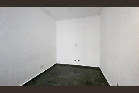 Casa à venda com 193m², 5 quartos e 2 vagas Casa à venda com 193m², 5 quartos e 2 vagasQuarto 5