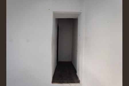 Casa para alugar com 100m², 2 quartos e sem vagaCorredor 