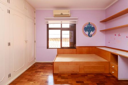 Casa à venda com 320m², 4 quartos e 3 vagasQuarto 4