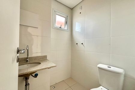 Apartamento para alugar com 38m², 2 quartos e sem vaga Apartamento para alugar com 38m², 2 quartos e sem vagaBanheiro