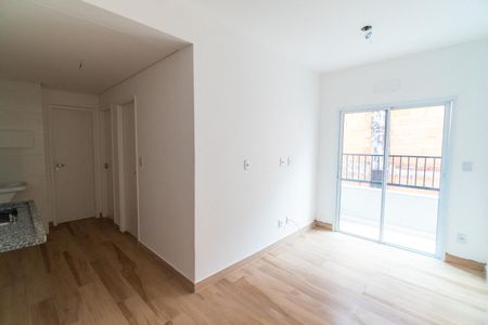 Sala de apartamento para alugar com 2 quartos, 35m² em Vila Guarani (zona Sul), São Paulo