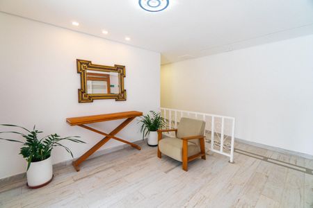 Apartamento para alugar com 35m², 2 quartos e sem vaga Apartamento para alugar com 35m², 2 quartos e sem vagaHall social