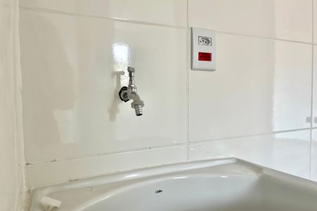 Apartamento para alugar com 35m², 2 quartos e sem vaga Apartamento para alugar com 35m², 2 quartos e sem vagaÁrea de Serviço