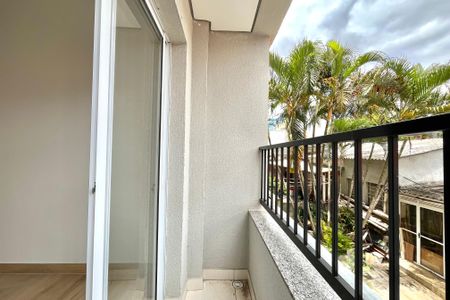 Varanda de apartamento para alugar com 2 quartos, 35m² em Vila Guarani (zona Sul), São Paulo