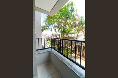 Sacada da Sala de apartamento para alugar com 2 quartos, 35m² em Vila Guarani (zona Sul), São Paulo