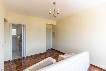 Apartamento à venda com 75m², 3 quartos e 1 vagaSala