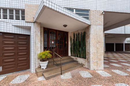 Apartamento para alugar com 100m², 2 quartos e 1 vaga Apartamento para alugar com 100m², 2 quartos e 1 vagaHall de entrada