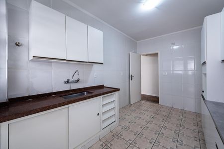 Apartamento para alugar com 100m², 2 quartos e 1 vaga Apartamento para alugar com 100m², 2 quartos e 1 vagaCozinha