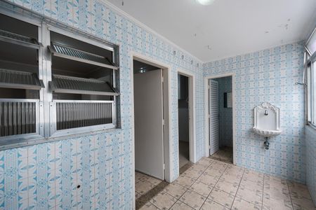Apartamento para alugar com 100m², 2 quartos e 1 vaga Apartamento para alugar com 100m², 2 quartos e 1 vagaÁrea de serviço
