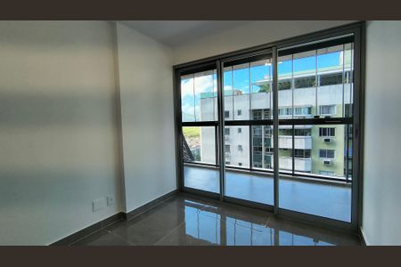 Apartamento para alugar com 81m², 2 quartos e 1 vagaQuarto