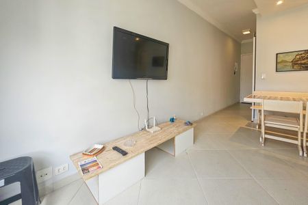 Apartamento para alugar com 66m², 2 quartos e 1 vagaSala