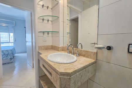 Apartamento para alugar com 66m², 2 quartos e 1 vagaBanheiro