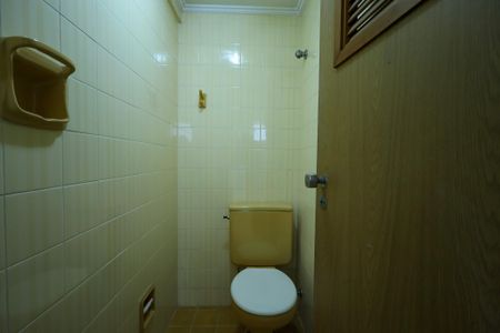 Apartamento à venda com 71m², 2 quartos e 1 vaga Apartamento à venda com 71m², 2 quartos e 1 vagaBanheiro de serviço