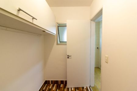 Apartamento à venda com 71m², 2 quartos e 1 vagaQuarto de Serviço