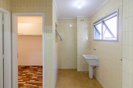 Apartamento à venda com 71m², 2 quartos e 1 vagaÁrea de Serviço