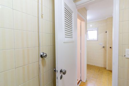 Apartamento à venda com 71m², 2 quartos e 1 vagaBanheiro de Serviço
