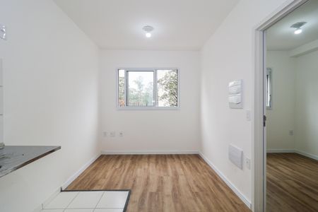 Sala/Cozinha de apartamento para alugar com 1 quarto, 27m² em Vila Andrade, São Paulo
