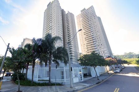 Apartamento à venda com 92m², 2 quartos e 2 vagas Apartamento à venda com 92m², 2 quartos e 2 vagasFachada
